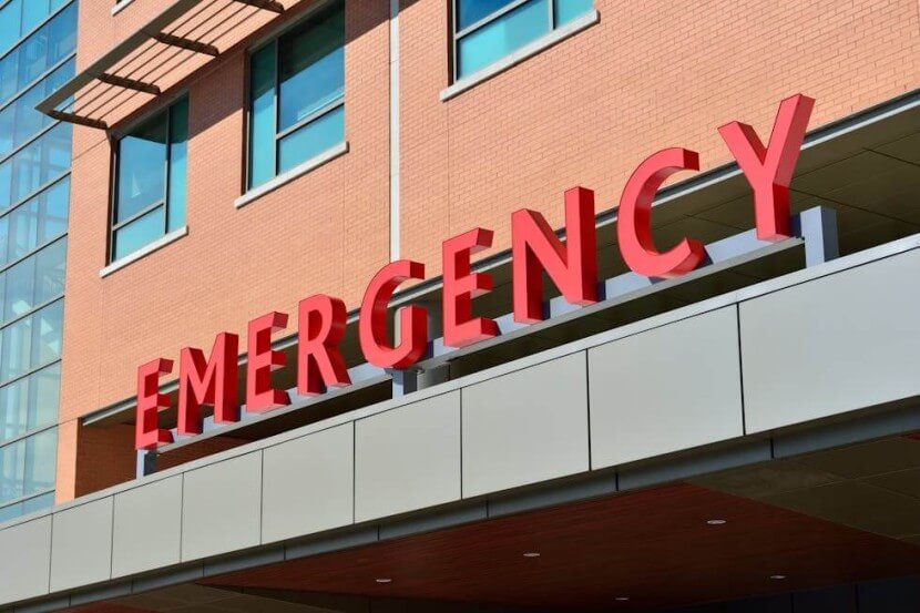 Emergency sign at a hospital entrance, emphasizing the importance of German emergency vocabulary.